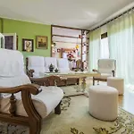 Moonshine Apartment With Magnificent View 4*