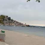 Moonshine Apartment With Magnificent View Guest house Sibenik