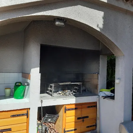 Moonshine Apartment With Magnificent View 4*