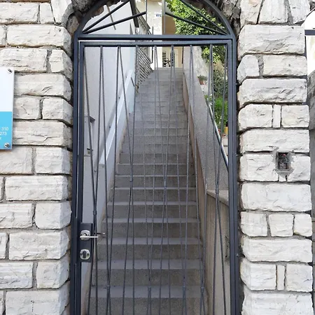 Moonshine With Magnificent View Gasthof 4*