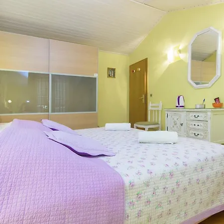 Moonshine Apartment With Magnificent View Guest house 4*