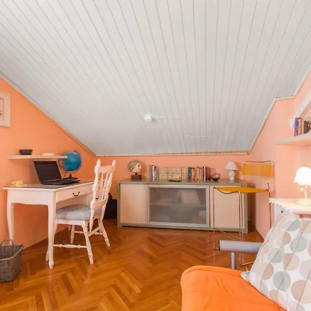 Maison d'hôtes Moonshine With Magnificent View 4*