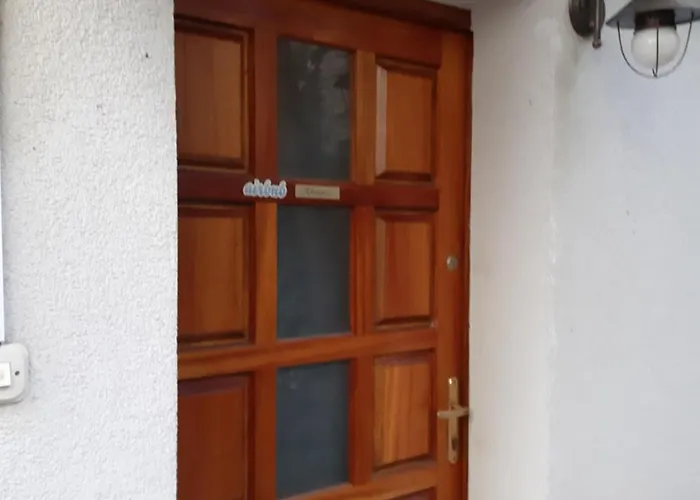 Moonshine Apartment With Magnificent View Гостевой дом Шибеник